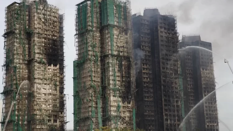 Hong Kong’da üç günlük ulusal yas ilan edildi.