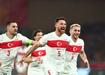 İspanya 2-2 Türkiye İspanya 2-2 Türkiye