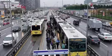 İstanbul’da metrobüs güzergahı özel günlerde değişiyor
