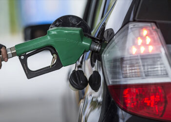Motorine yeni zam: 60 liraya doğru gidiyor Motorine yeni zam: 60 liraya doğru gidiyor