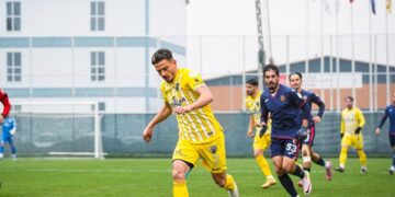 Muşspor, Yeni Mersin İdman Yurdu’nu 5 golle devirdi!