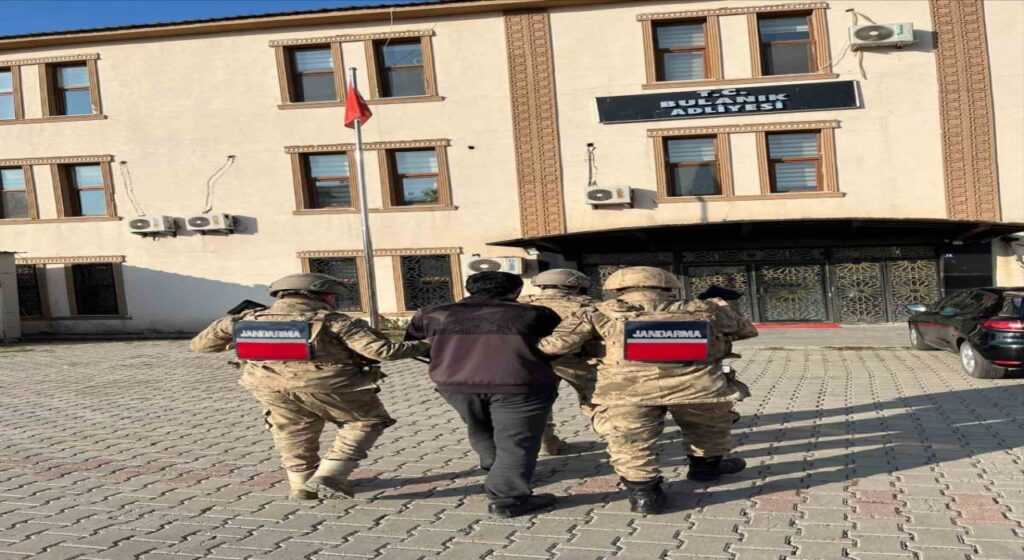 musta cinsel taciz sucundan aranan sahis yakalandi habermeydan