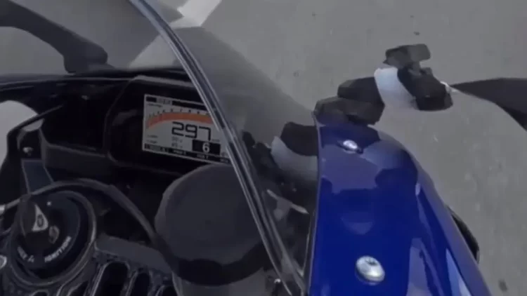 Muş'ta, sosyal medyada hız paylaşımı yapan 2 sürücüye ceza! musta sosyal medyada hiz paylasimi yapan 2 surucuye ceza habermeydan