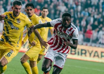 Samsunspor, Eyüpspor'u tek golle devirdi! Samsunspor, Eyüpspor’u tek golle devirdi!