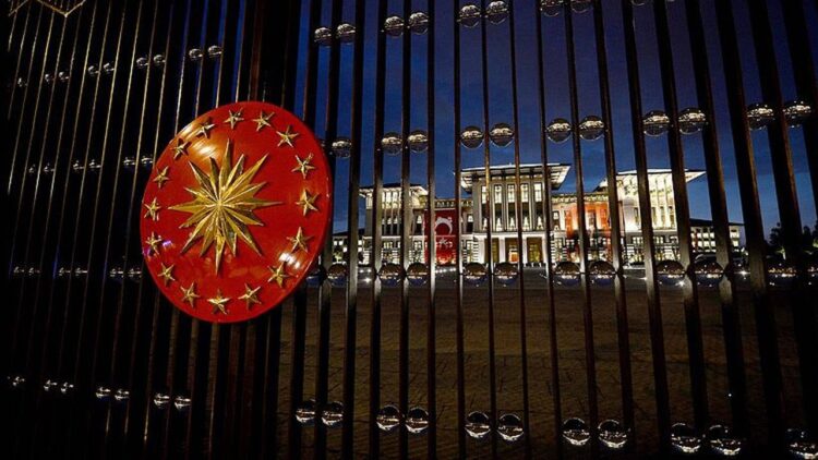 Bahçeli’nin açıklamalarına Saray'dan ilk yanıt geldi.