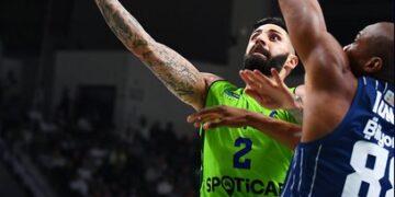 TOFAŞ, Anadolu Efes’i son periyotta geçti!