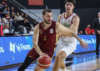 Trabzonspor, Manisa deplasmanında kazandı! Trabzonspor, Manisa deplasmanında kazandı!