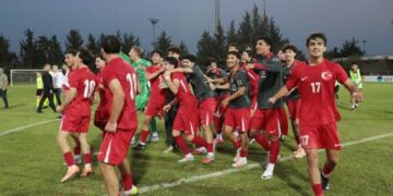 U19 Millî Takımımız, Yunanistan'ı 2 golle geçti! U19 Millî Takımımız, Yunanistan’ı 2 golle geçti!