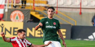 Ümraniyespor, 9 kişilik Sivasspor’u tek golle geçti!