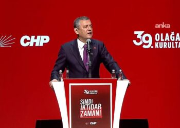 CHP’de kurultay günü geldi… Özel’den Kılıçdaroğlu’na yanıt: “Arınma” tartışması sürüyor