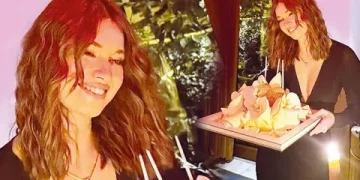 Afra Saraçoğlu: Aşkın olacağı varsa olur Afra Saraçoğlu: Aşkın olacağı varsa olur