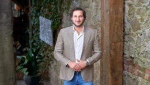 Burak Beser kimdir1 habermeydan