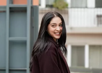 Cem Bölükbaşı ve Cemre Baysel aşk yaşıyor! Kayınpederi takibe aldı