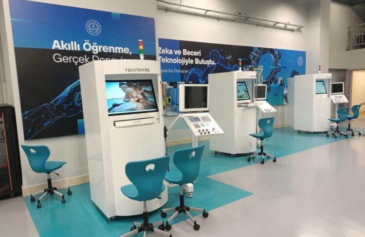 Meslek Liselerinde 'Dijital Atölye' Dönemi Başlıyor Dijital Atolye habermeydan
