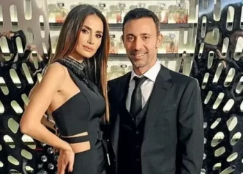 Emina Jahoviç, Mustafa Sandal’a dava açtı Emina Jahoviç, Mustafa Sandal’a dava açtı