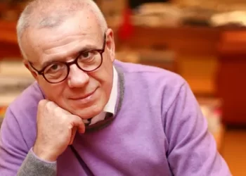 Ertuğrul Özkök, yılbaşına iki hafta kala, bu ok işareti bizi nereye götürüyor? Ertuğrul Özkök, yılbaşına iki hafta kala, bu ok işareti bizi nereye götürüyor?