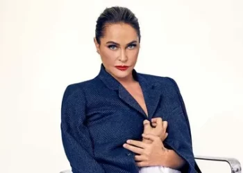 Hülya Avşar 4 yıl sonra sonra setlere döndü