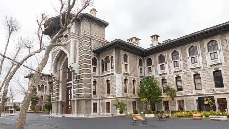 İstanbul Erkek Lisesi'nde neler oluyor! Millî Eğitim'den soruşturma duyurusu Istanbul Erkek Lisesi habermeydan