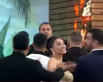 Kısmetse Olur yarışmasında gelin adayından damat adayına tokat Kismetse Olur yarismasinda gelin adayindan damat adayina tokat habermeydan