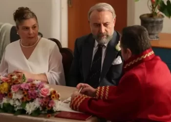 Kral Kaybederse final yaptı. Dizi yıldızlarından “Hoşça kal Kral” paylaşımları