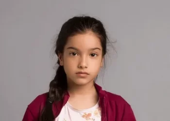 Çocuk oyuncu Kübra Süzgün’den dolandırıcılık sitemi: ‘Yok olacağız’