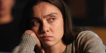 Merve Dizdar'ın evi yıkılıyor Merve Dizdar’ın evi yıkılıyor