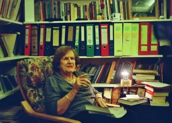 Prof. Dr. Nermin Abadan Unat hayatını kaybetti Prof. Dr. Nermin Abadan Unat hayatını kaybetti