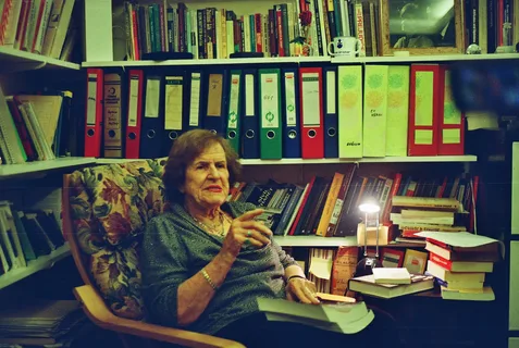 Prof. Dr. Nermin Abadan Unat hayatını kaybetti Nermin Abadan Unat hayatini kaybetti1 habermeydan