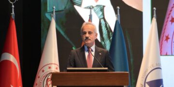 Türkiye Otoyol Artış Hızında Avrupa'da Birinci Türkiye Otoyol Artış Hızında Avrupa’da Birinci