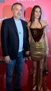 Sureyya Yalcin esi dudagindan optu1 habermeydan