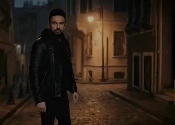 Tarkan yapay zekâyla klip çekti