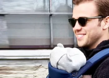 Tolga Sarıtaş’ın oğlu Ali ile sıcacık paylaşımı Tolga Sarıtaş’ın oğlu Ali ile sıcacık paylaşımı