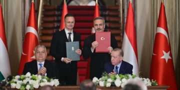 Türkiye ile Macaristan arasında 16 anlaşma imzalandı