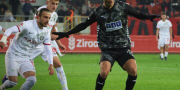 Alanyaspor, kupada Çorum FK’yı 5 golle geçti!