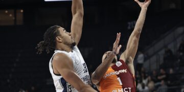 Anadolu Efes 92-84 Galatasaray MCT Technic