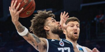 Bahçeşehir Koleji 84-72 Cluj-Napoca Bahçeşehir Koleji 84-72 Cluj-Napoca