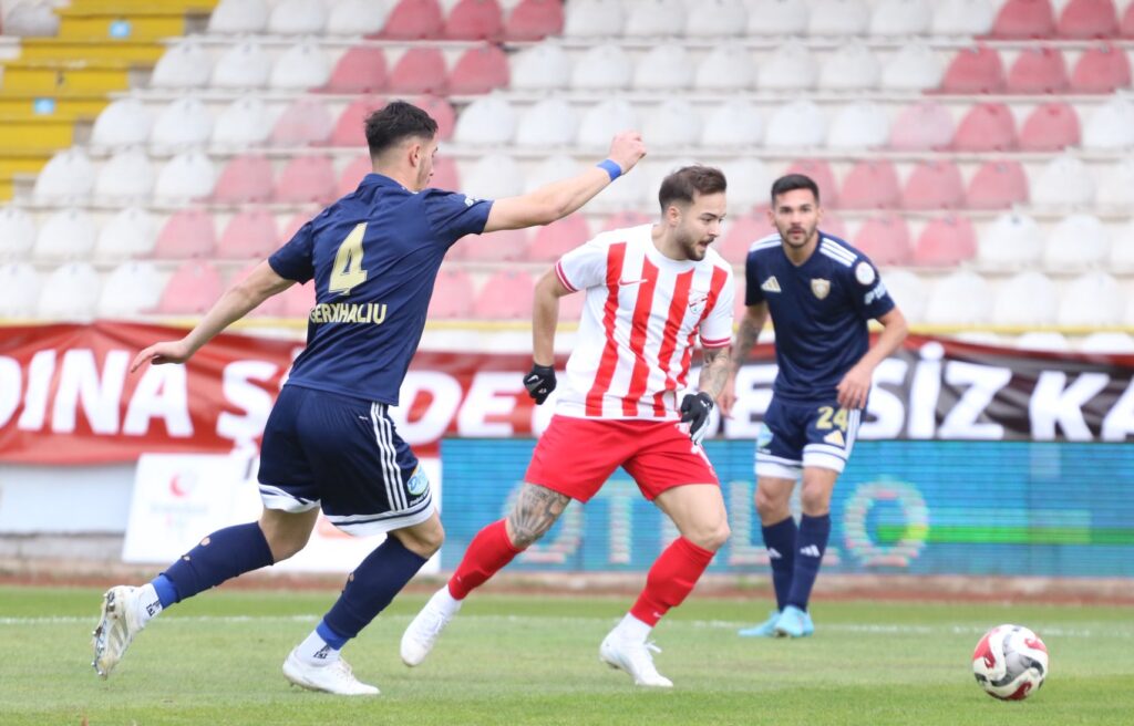 Boluspor, Erzurumspor'u 2 golle geçti! boluspor erzurumsporu 2 golle gecti habermeydan e1765116100327