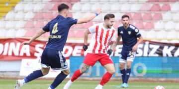 Boluspor, Erzurumspor'u 2 golle geçti! Boluspor, Erzurumspor’u 2 golle geçti!