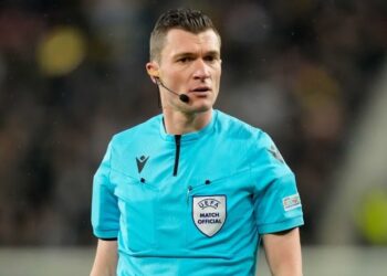 Brann-Fenerbahçe maçının hakemi belli oldu! Brann-Fenerbahçe maçının hakemi belli oldu!