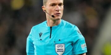 Brann-Fenerbahçe maçının hakemi belli oldu! Brann-Fenerbahçe maçının hakemi belli oldu!
