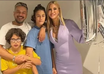 Çağla Şıkel ile Emre Altuğ 2026’yı erkenden kutladılar