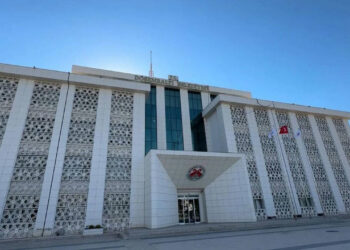 Döşemealtı Belediyesi’ne operasyon: 10 gözaltı Döşemealtı Belediyesi’ne operasyon: 10 gözaltı