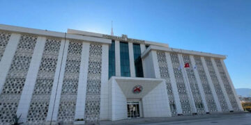 Döşemealtı Belediyesi’ne operasyon: 10 gözaltı