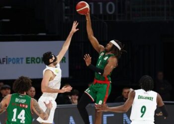 Esenler Erokspor 97-94 Karşıyaka