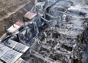 Şekerleme fabrikasında patlama: Çok sayıda yaralı var Şekerleme fabrikasında patlama: Çok sayıda yaralı var