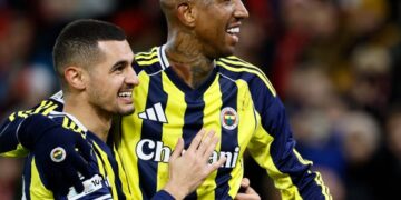 Fenerbahçe, Brann'ı 4 golle geçti! Fenerbahçe, Brann’ı 4 golle geçti!