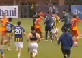Fenerbahçe-Galatasaray U19 derbisinde kavga çıktı! Fenerbahçe-Galatasaray U19 derbisinde kavga çıktı!