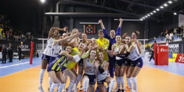 Fenerbahçe Medicana, Bahçelievler'e set vermedi! Fenerbahçe Medicana, Bahçelievler’e set vermedi!