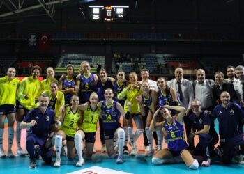 Fenerbahçe Medicana, Nilüfer Belediyespor’u set vermeden geçti!