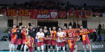 Galatasaray, Bursa BB’ye deplasmanda set vermedi!